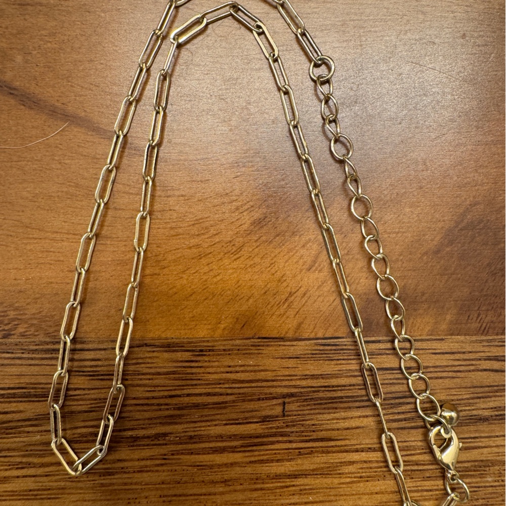 Chic Gold Link Necklace